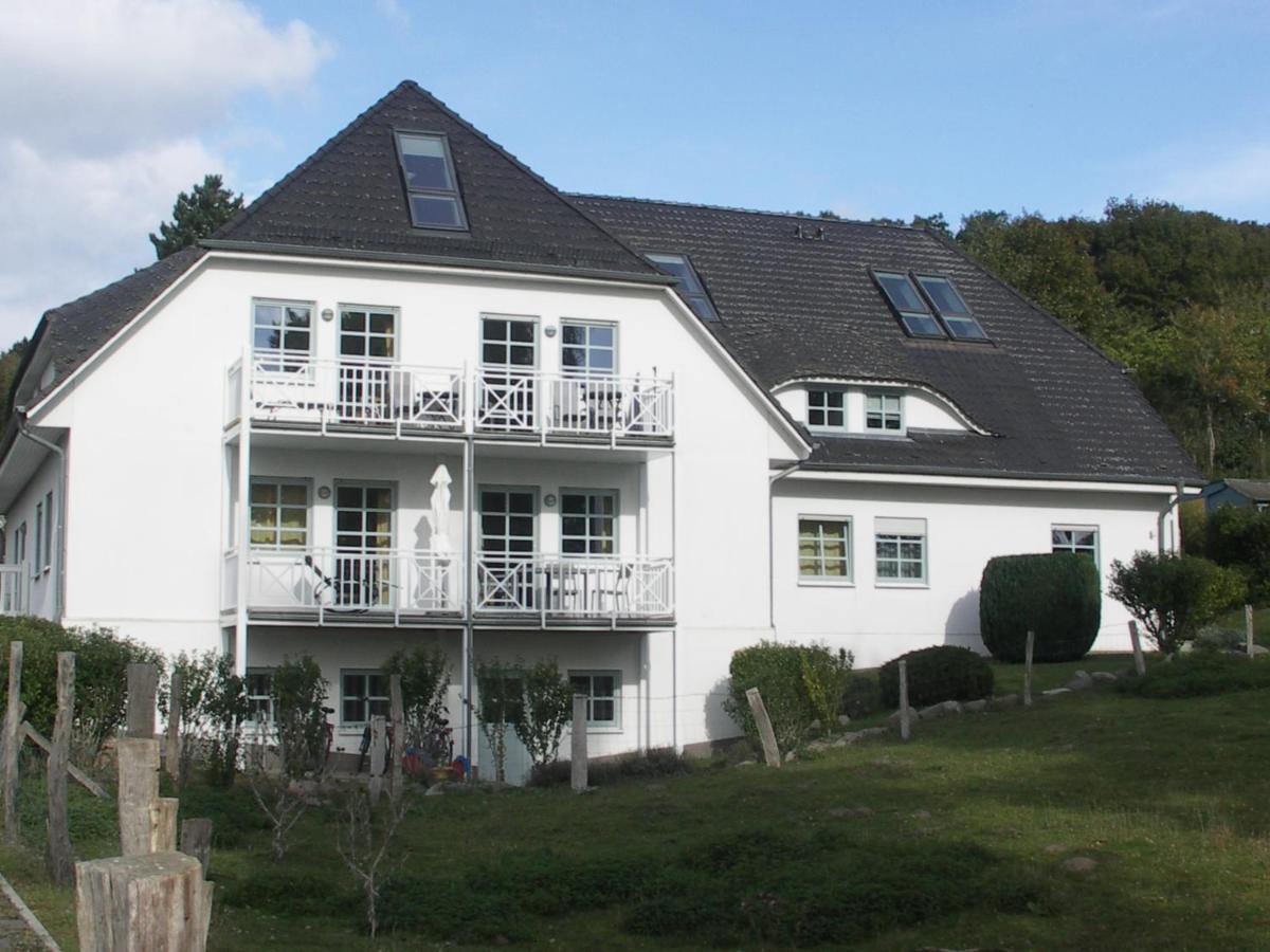 Traumblick Und Komfort - Lichtdurchflutete 85 Qm Wohnung Nahe Suedstrand Goehren Inklusive Schwimmbad Und Sauna Im Ahoi Sellin Exterior foto