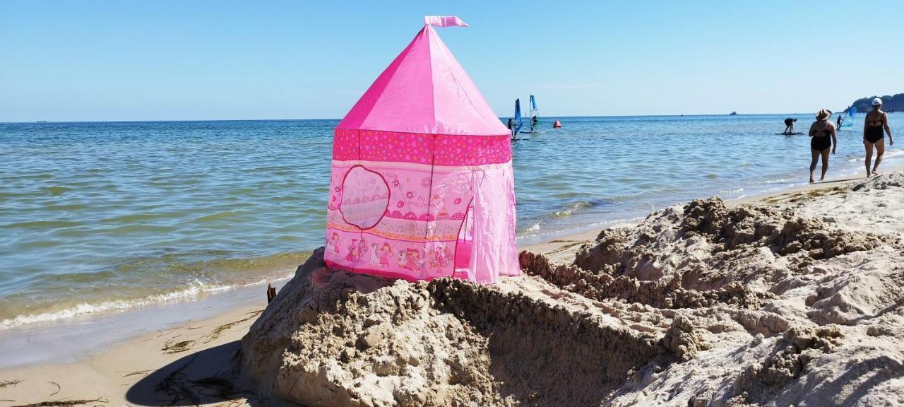 Traumblick Und Komfort - Lichtdurchflutete 85 Qm Wohnung Nahe Suedstrand Goehren Inklusive Schwimmbad Und Sauna Im Ahoi Sellin Exterior foto